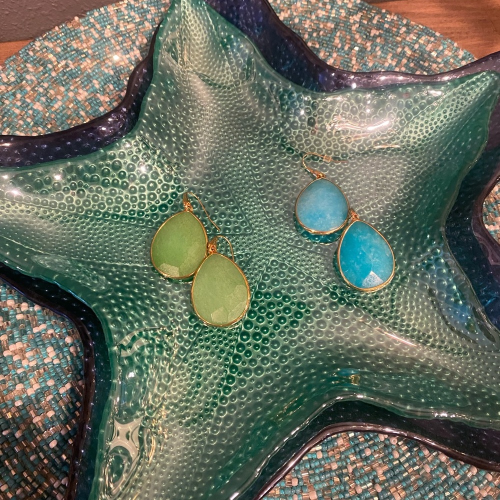 Stella & Dot 2 Pair Earrings